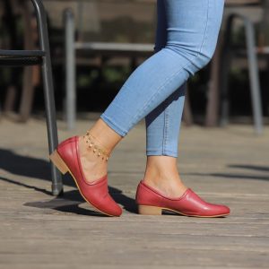 אגם - נעלי נשים עור