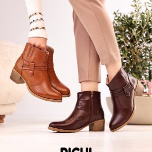 1822 - מגף עור לנשים