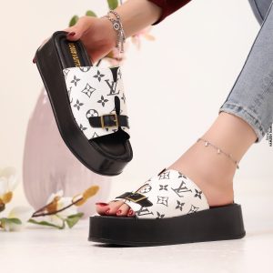 335 - כפכף לנשים